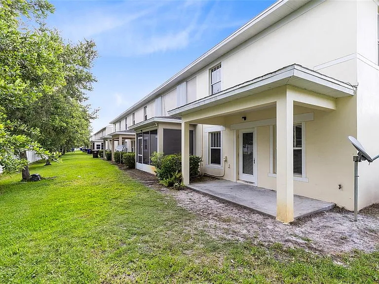 2064 Cypress Bay Blvd — Photo 19