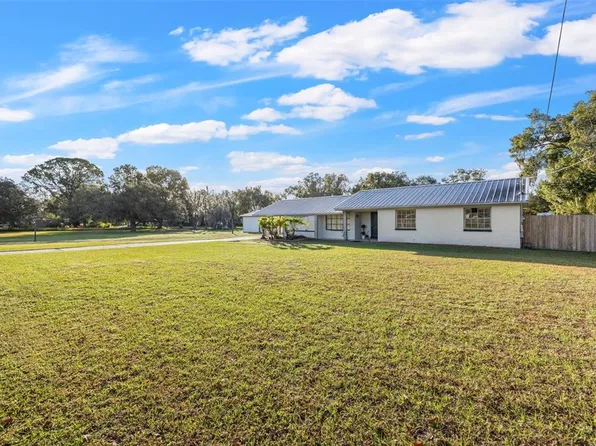 14125 Walden Sheffield Rd, Dover, FL 33527