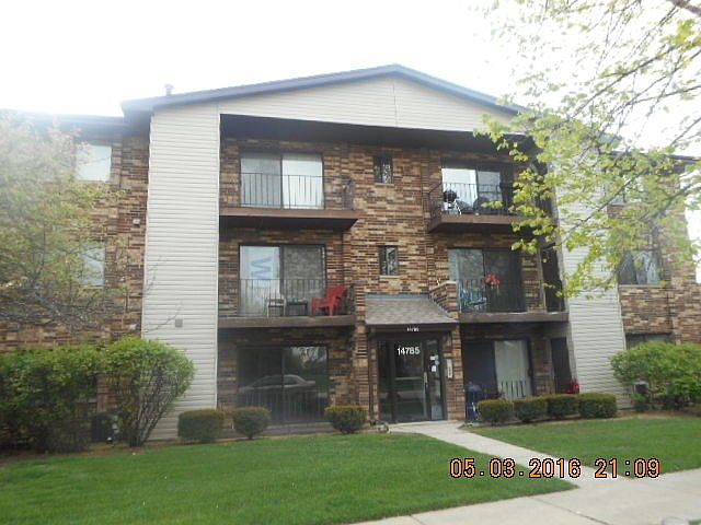 1st image of 14785 Lakeview Dr APT 104