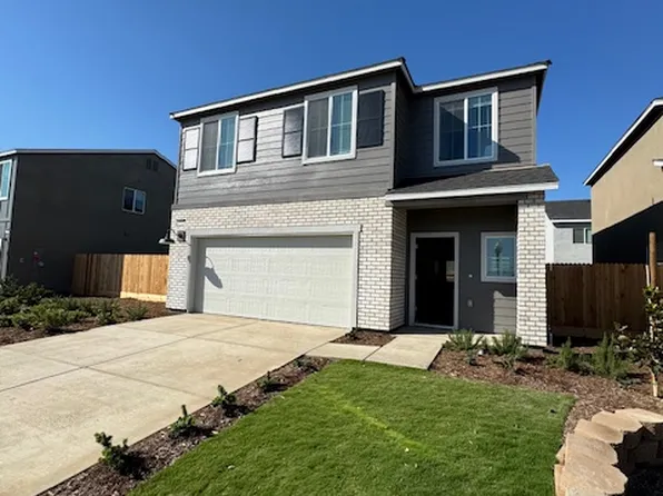 3272 Amistad Ave, Clovis, CA 93619