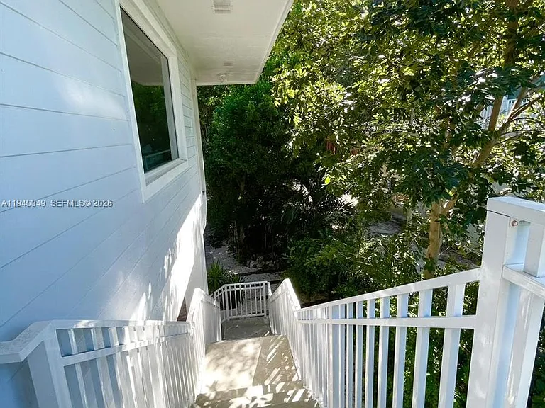 96180 Overseas Hwy — Photo 8