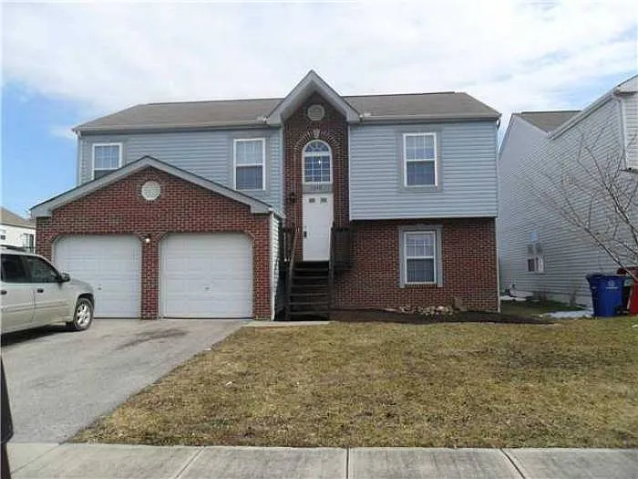 1292 Harpers Grove Ct photo 1