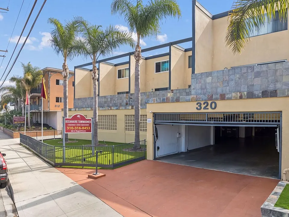 Oceanaire Townhomes