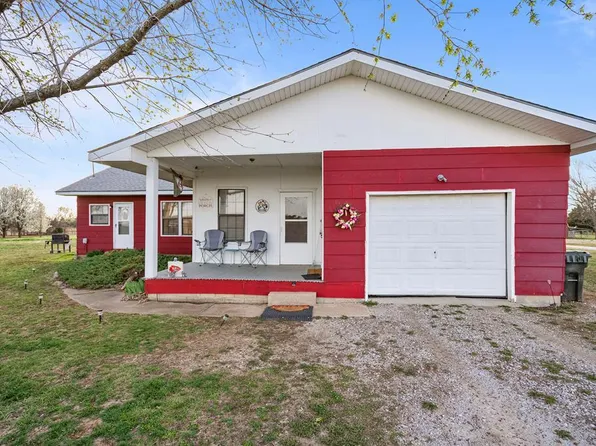 5300 Reno Rd, Neodesha, KS 66757