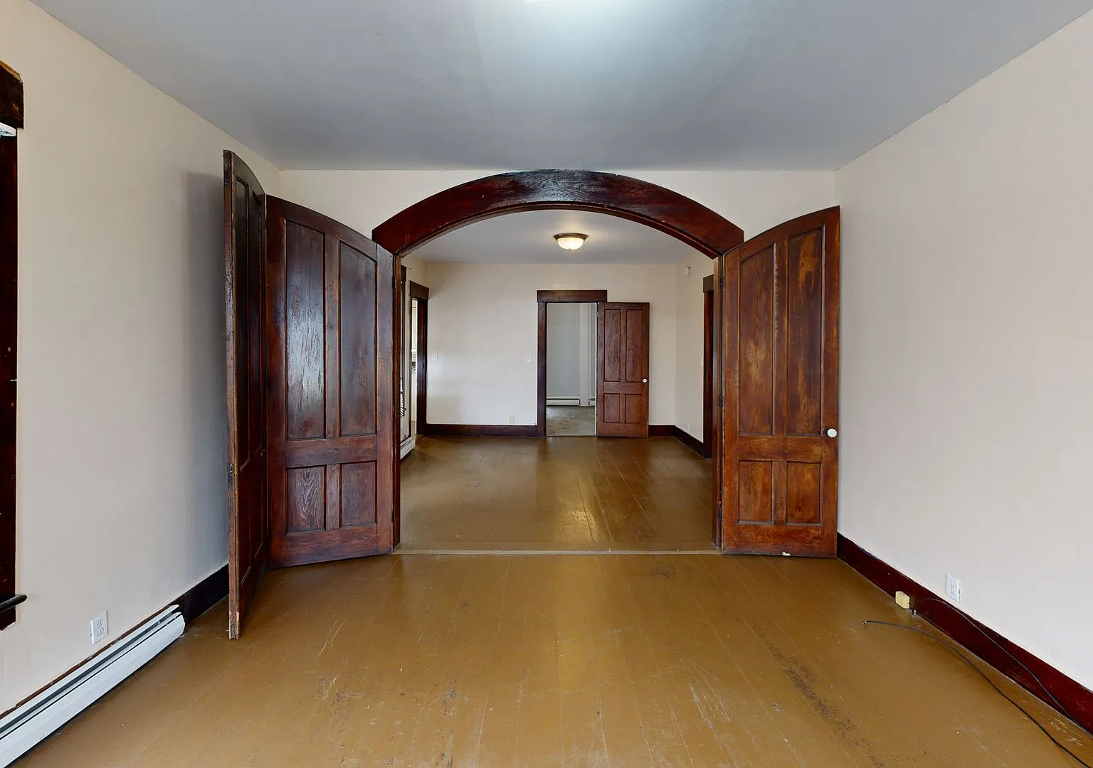 22 Mineral St — Photo 3