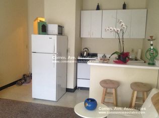 1128 Commonwealth Ave APT 1, Allston, MA 02134