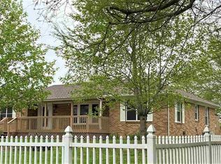 400 S 2nd St, Clinton, MO 64735
