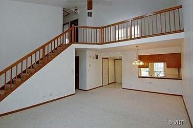 3rd image of 14 Dorchester Ct #14