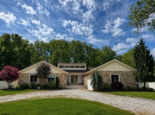 17 Orchard Rd, Egg Harbor Township, NJ 08234
