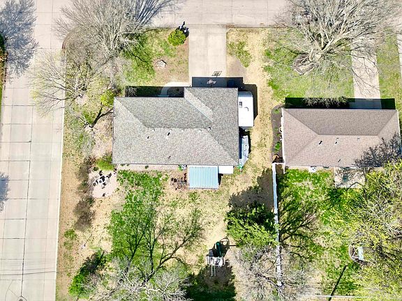 5th image of 1304 N Florida Ave