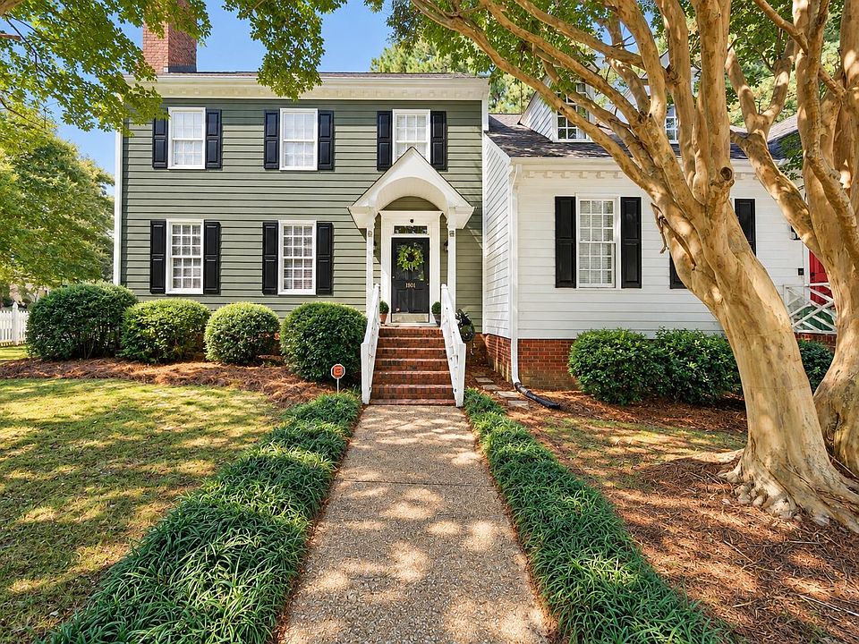 1st image of 1801 Carrington Dr