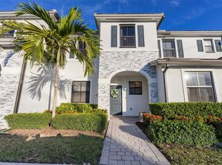 Pine Vista, Homestead, FL 33033