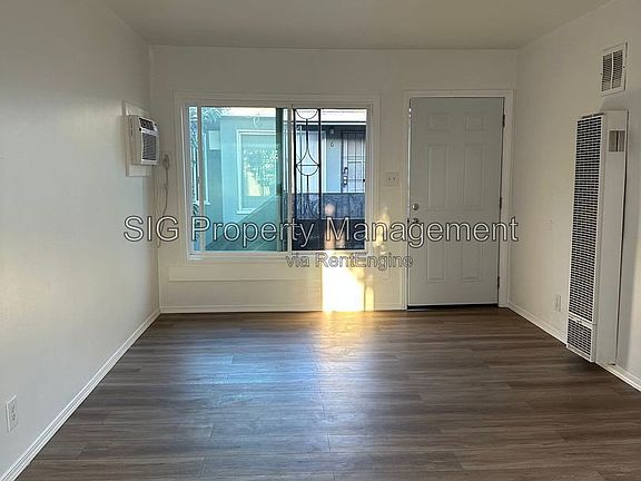 3rd image of 13226 Maclay St APT 6