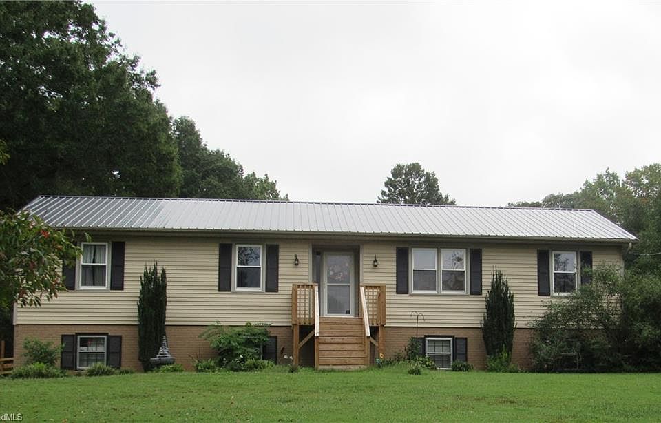 1st image of 1721 Valley Brook Rd