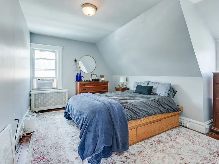 36 Burnet St #3 — Photo 14