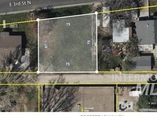 3rd St, Middleton, ID 83644