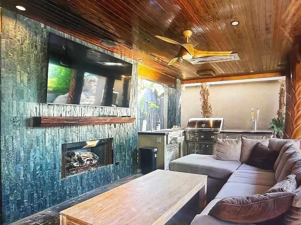 1127 Beryl St, San Diego, CA 92109 | Zillow