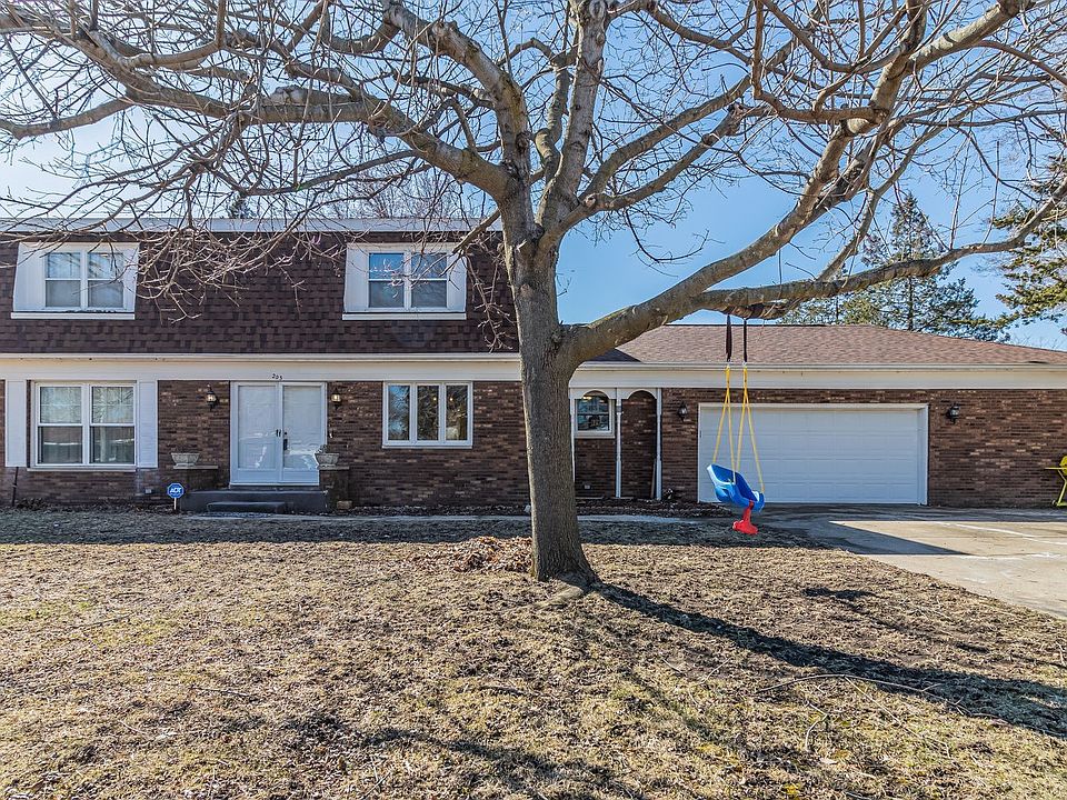 203 W Elmore Dr, Thomasboro, IL 61878 Zillow