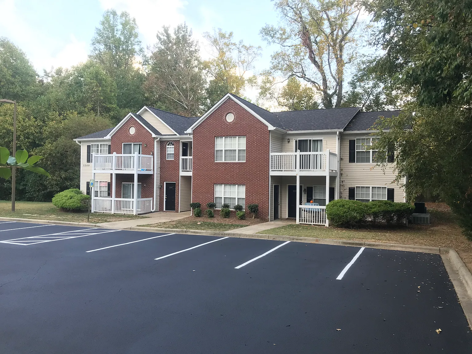 1 bed, 779 sqft, $1,100 — Photo 1
