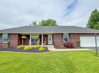40 Fragrant Flowers Ln, Campbellsville, KY