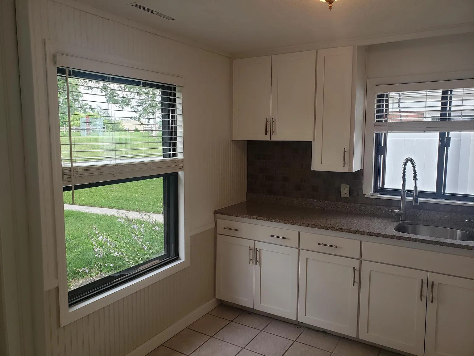 2 bed, 738 sqft, $1,550 — Photo 3