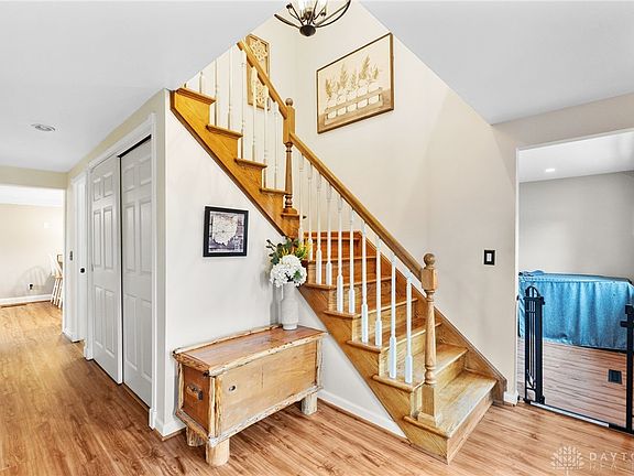 5th image of 6929 Hubbard Dr