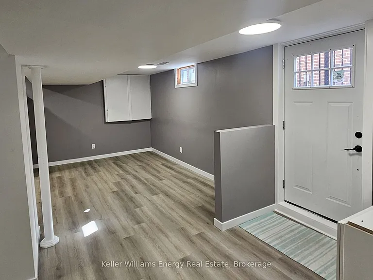213 Glen Hill Dr #LOWER — Photo 3