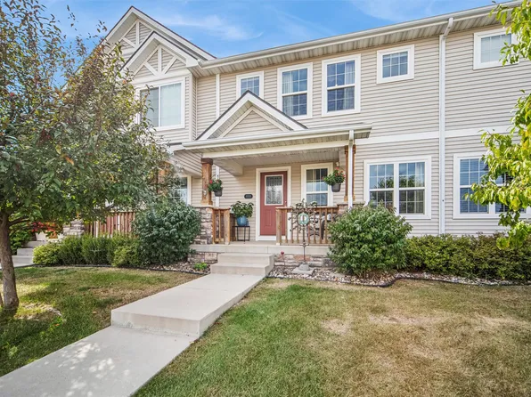 1111 S 91st St, West Des Moines, IA 50266