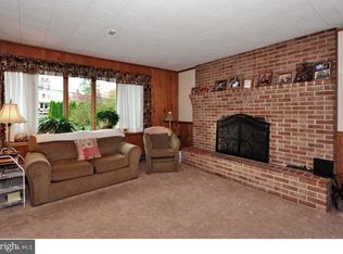 1029 E Cedarville Rd, Pottstown, PA 19465