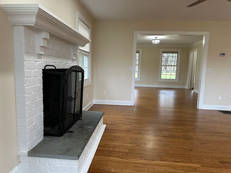 128 Center Rd — Photo 11