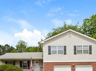 3760 Saint James Ct, Ellenwood, GA 30294