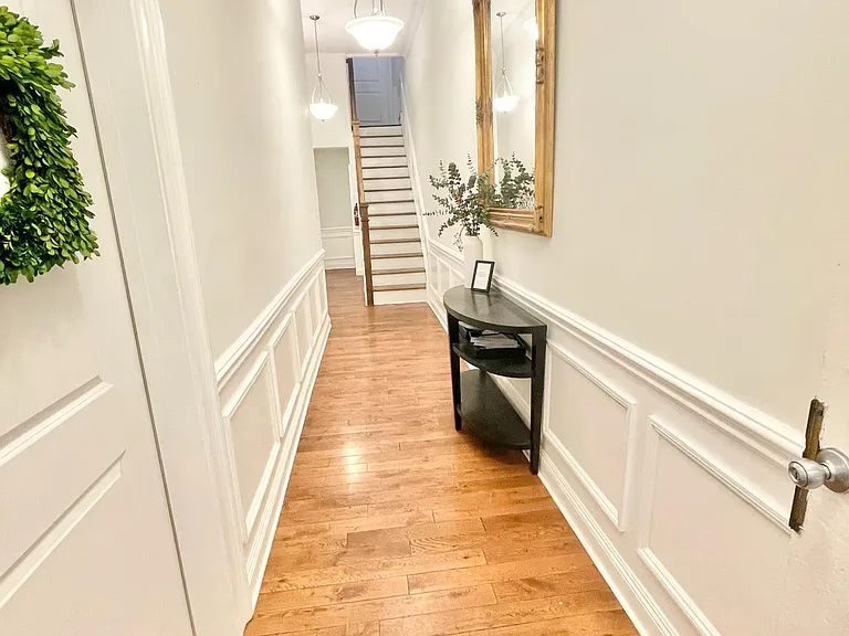1716 Pine St #1R — Photo 4