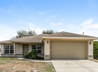 917 Hillcrest Ave, Lehigh Acres, FL 33936