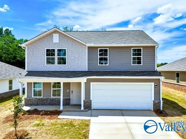 17873 Daniel Island Dr, Athens, AL 35611