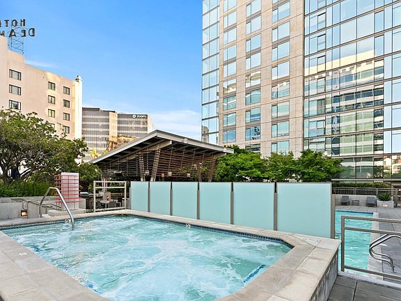 5th image of 38 N Almaden Blvd Unit 1923