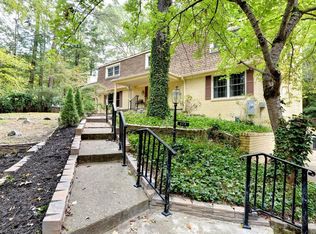 128 Woodland Dr, Newport News, VA 23606