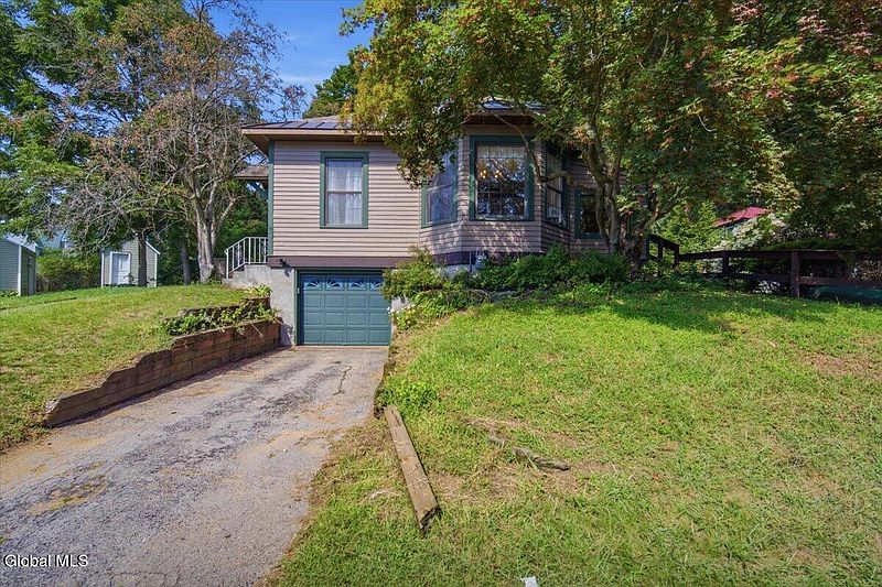 2nd image of 1 Lowell Street