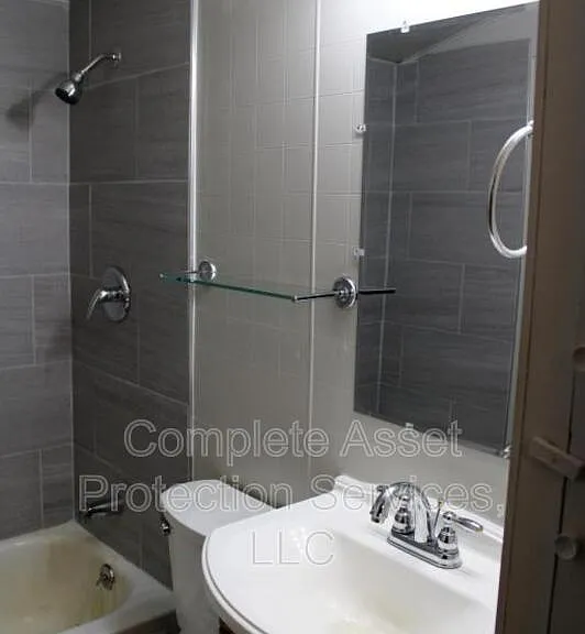 306 Chestnut St — Photo 5