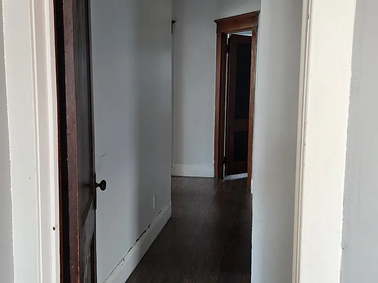 42 Virgil Ave #2 — Photo 3