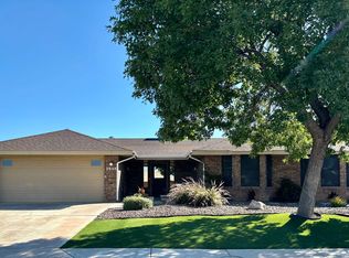 2546 Cherry Hills Dr, Alamogordo, NM 88310