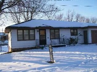 109 S Jackson Ave, Knob Noster, MO 65336