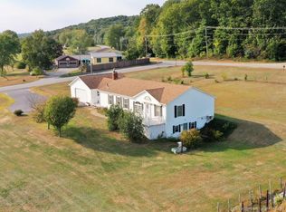 346 Fish Hatchery Rd, Monmouth, ME 04259