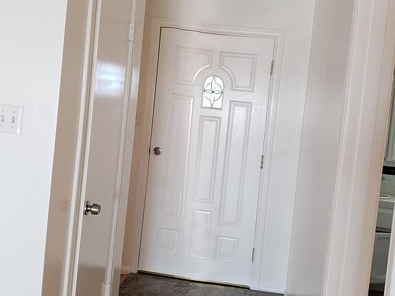 Entry Foyer