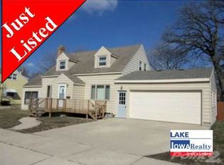 206 N Grant St, Lake Mills, IA 50450