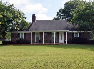 215 Berkeley Rd, Albany, GA 31721