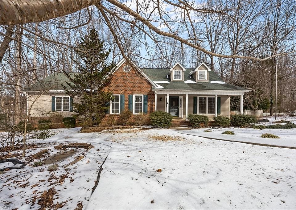1st image of 511 Canterwood Dr