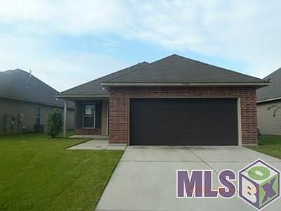 1st image of 42319 Cedarstone Ave