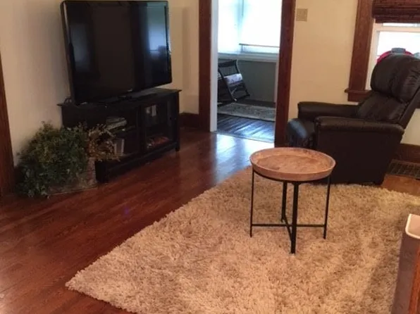 505 E 29th St, Erie, PA 16504