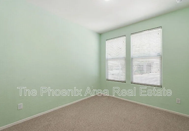5263 W Leodra Ln — Photo 17