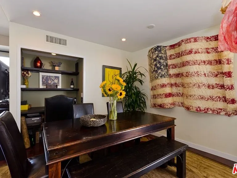 7250 Franklin Ave #901 — Photo 30